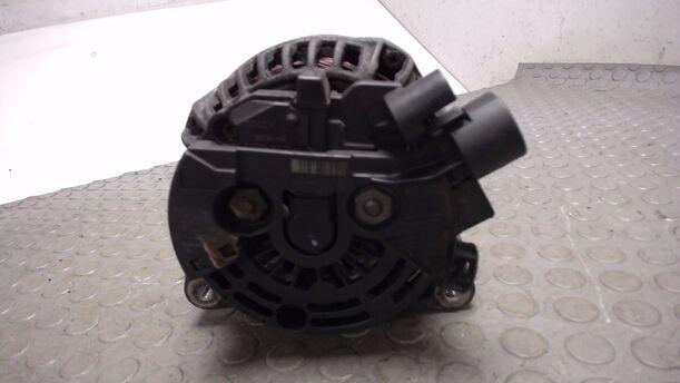 Foto: LICHTMASCHINE eines Citroen C5 Kombi 2.2 HDI SX
