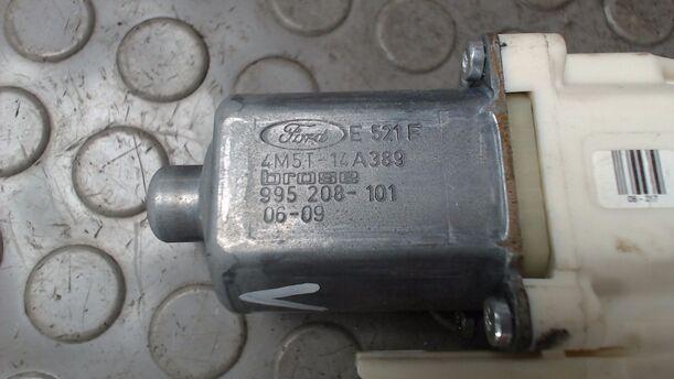 Foto: FENSTERHEBERMOTOR VORN LINKS eines Ford Focus Turnier 1.6 TDCi