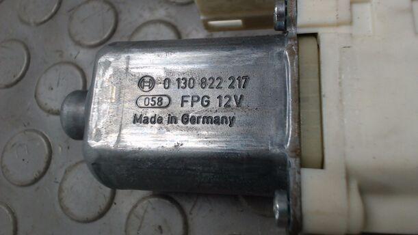 Foto: FENSTERHEBERMOTOR VORN LINKS eines Ford Focus Turnier 1.6 TDCi