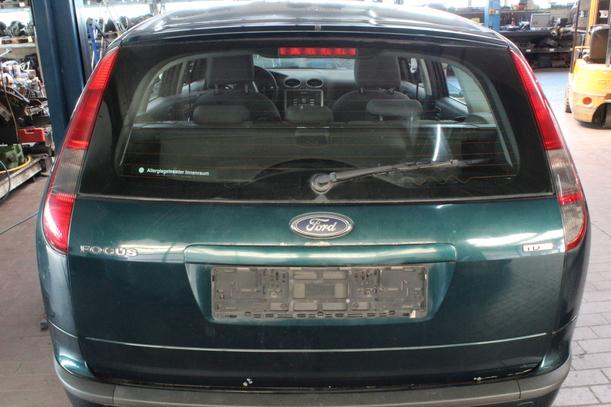 Foto: HECKKLAPPE/ HECKDECKEL ( VOR FACELIFT/ FÜR BASTLER ) eines Ford Focus Turnier 1.6 TDCi