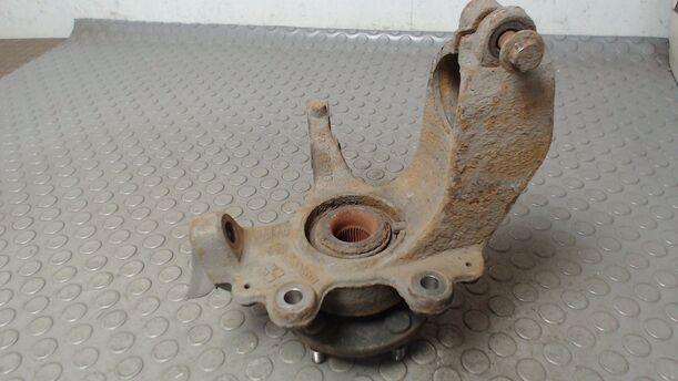 Foto: ACHSSCHENKEL VORN LINKS ( ab 2006 ) eines Ford Focus Turnier 1.6 TDCi