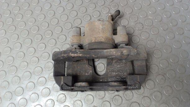 Foto: BREMSSATTEL VORN RECHTS eines Ford Focus Turnier 1.6 TDCi Touring