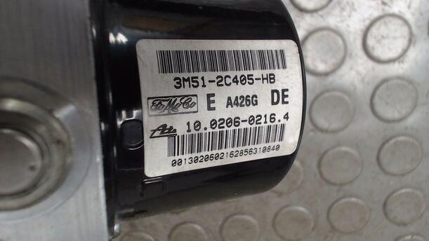 Foto: HAUPTBREMSAGGREGAT ABS eines Ford Focus Turnier 1.6 TDCi
