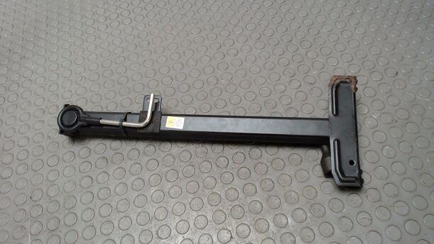 Foto: WAGENHEBER / BORDWERKZEUG eines Ford Sierra