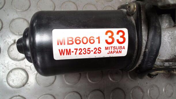 Foto: SCHEIBENWISCHERMOTOR VORN eines Mitsubishi Space Runner GLX