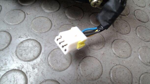 Foto: AUSSENSPIEGEL ELEKTRISCH VERSTELLBAR LINKS eines Mitsubishi Space Runner GLX