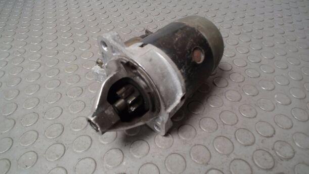 Foto: ANLASSER / STARTER eines Mitsubishi Space Runner Saphir