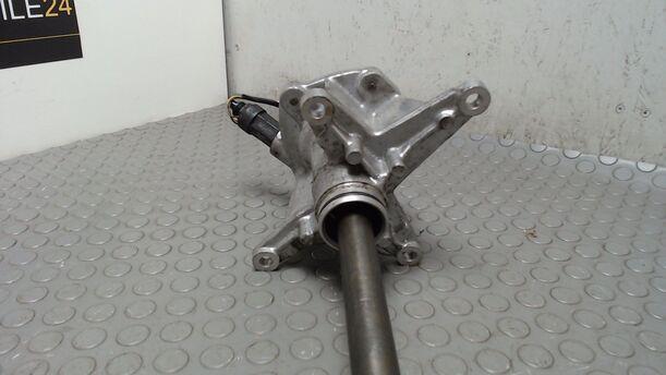 Foto: ANTRIEBSWELLE / ANTRIEBSWELLENFLANSCH VORN LINKS eines Ford Sierra Turnier 4x4 Touring