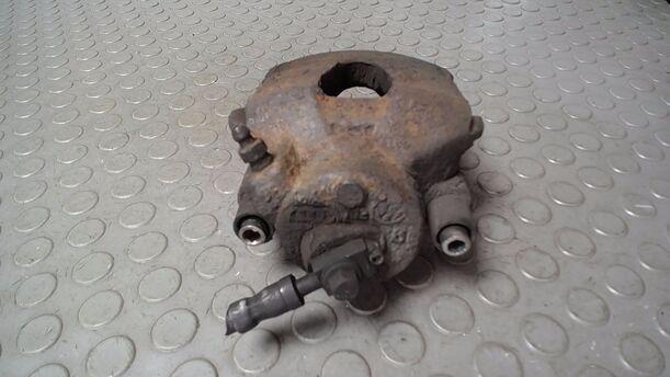 Foto: BREMSSATTEL VORN LINKS eines VW Polo 1.4 Edition