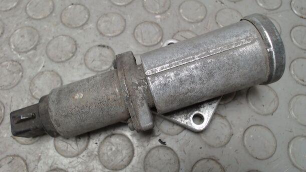 Foto: LEERLAUFREGELVENTIL eines Ford Sierra Turnier GL