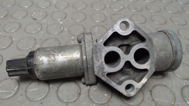 Foto: LEERLAUFREGELVENTIL eines Ford Sierra Turnier GL