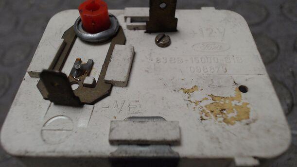 Foto: UHR eines Ford Sierra Turnier GL