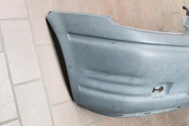 Foto: STOSSFÄNGER/ STOßSTANGE VORN eines Opel Corsa CL