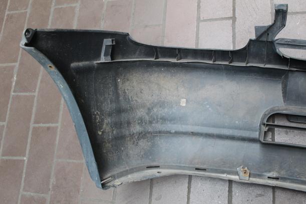 Foto: STOSSFÄNGER/ STOßSTANGE VORN eines Opel Corsa CL