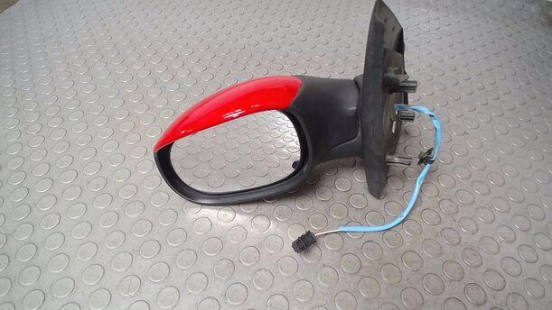 Foto: AUSSENSPIEGEL ELEKTRISCH VERSTELLBAR LINKS eines Citroen C2 1.1 GTI