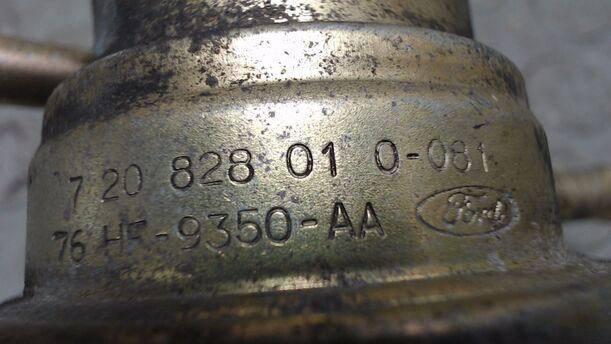 Foto: KRAFTSTOFFPUMPE MECHANISCH eines Ford Sierra Turnier GL