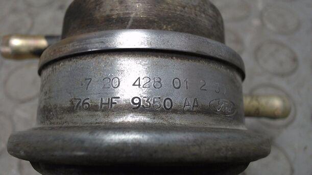 Foto: KRAFTSTOFFPUMPE MECHANISCH eines Ford Sierra Turnier GL