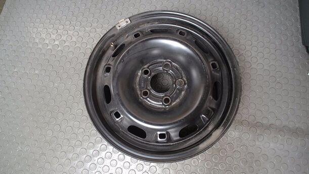 Foto: STAHLFELGE 6X14 ET43 eines VW Polo 1.2 CL
