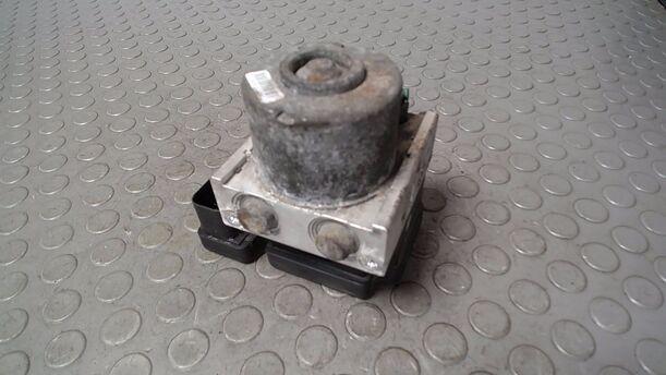 Foto: HAUPTBREMSAGGREGAT ABS eines Citroen C2 1.1 SX