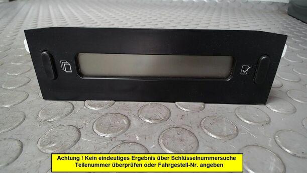Foto: DISPLAY/ BORDCOMPUTER eines Citroen C2 1.1 SX