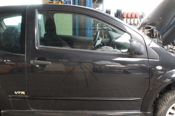 Foto: TÜR VORN RECHTS eines Citroen C2 1.1 Highline