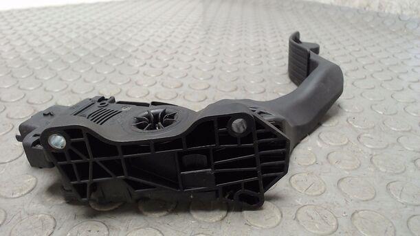 Foto: GASPEDAL eines Citroen C2 1.1 Highline