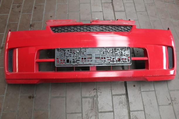 Foto: STOSSSTANGE / STOSSFÄNGER VORN eines Daihatsu Cuore 1.0 Automatik GTI