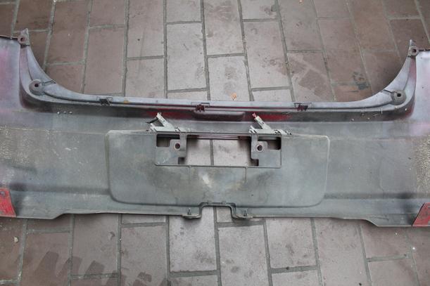 Foto: STOSSSTANGE / STOSSFÄNGER HINTEN eines Daihatsu Cuore 1.0 Automatik GTI
