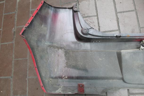 Foto: STOSSSTANGE / STOSSFÄNGER HINTEN eines Daihatsu Cuore 1.0 Automatik GTI