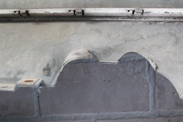 Foto: STOSSFÄNGER / STOßSTANGE HINTEN  ( VOR FACELIFT ) eines VW Polo 1.4 Fun