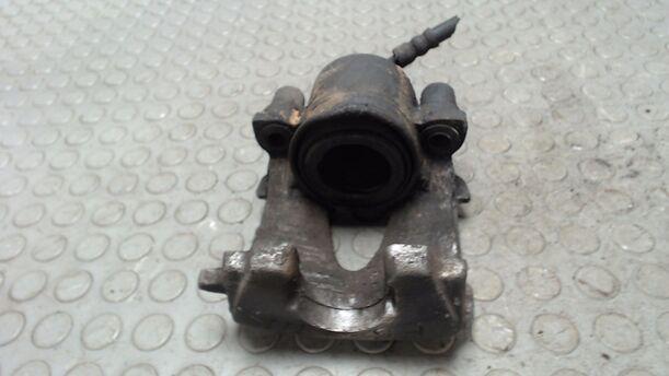 Foto: BREMSSATTEL VORN RECHTS eines VW Polo 1.4 SX