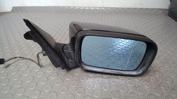 Foto: AUSSENSPIEGEL ELEKTRISCH VERSTELLBAR RECHTS ( TOURING ) eines BMW 320i touring SX