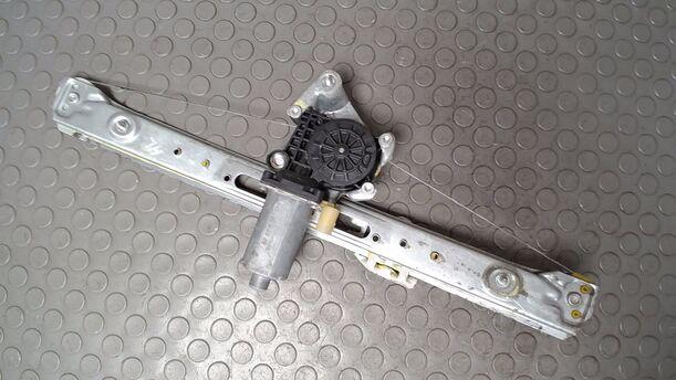 Foto: FENSTERHEBER ELEKTRISCH HINTEN LINKS ( TOURING ) eines BMW 320i touring SX