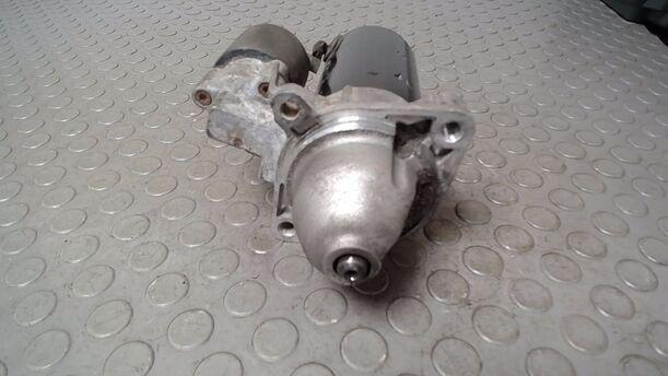 Foto: ANLASSER / STARTER  BOSCH eines BMW 320i touring SX