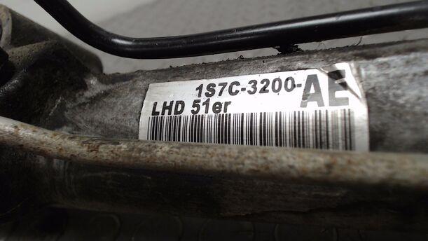 Foto: SERVOLENKUNG eines Ford Mondeo 1.8 Turnier SX