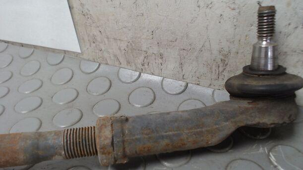 Foto: SERVOLENKUNG eines Ford Mondeo 1.8 Turnier SX