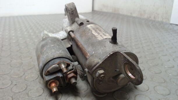 Foto: ANLASSER / STARTER eines Ford Mondeo 1.8 Turnier SX