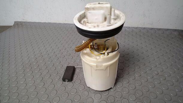 Foto: KRAFTSTOFFPUMPE eines VW Polo 1.2 SX