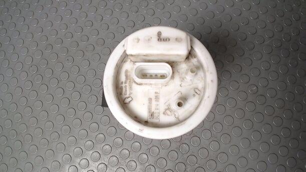 Foto: KRAFTSTOFFPUMPE eines VW Polo 1.2 SX