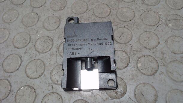 Foto: ANTENNENVERSTÄRKER eines BMW 118d DPF SX