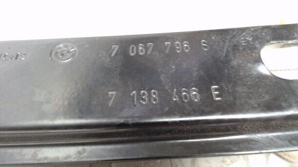 Foto: FENSTERHEBER ELEKTRISCH VORN RECHTS  (4/5 TÜRER) eines BMW 118d DPF SX