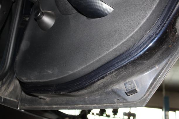Foto: TÜR HINTEN RECHTS eines BMW 118d DPF SX