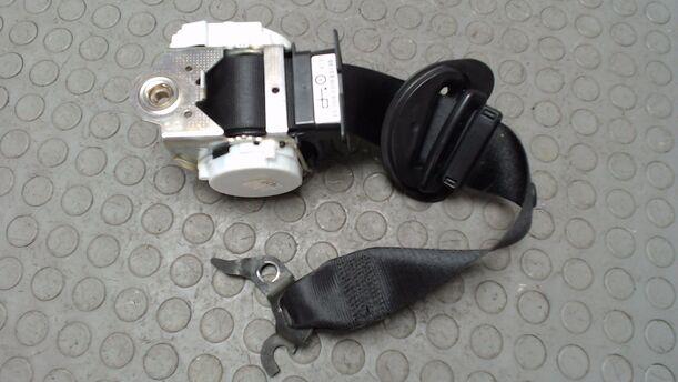 Foto: SICHERHEITSGURT VORN RECHTS eines BMW 118d DPF SX