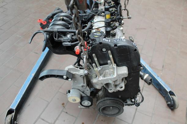 Foto: MOTOR ( 188A5000 ) eines Fiat Stilo 1.2 16V SX