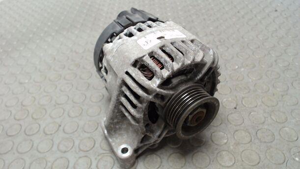 Foto: LICHTMASCHINE eines Fiat Stilo 1.2 16V SX