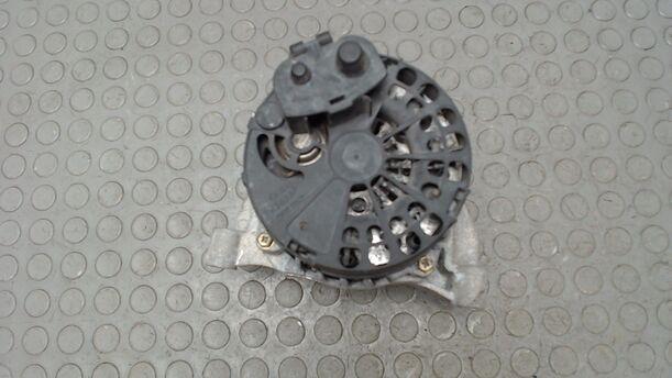 Foto: LICHTMASCHINE eines Fiat Stilo 1.2 16V SX