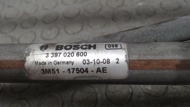 Foto: SCHEIBENWISCHERMOTOR VORN eines Ford Focus C-MAX 1.6 TDCi DPF