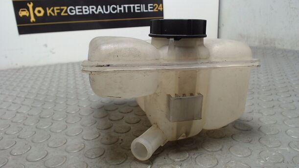 Foto: AUSGLEICHSBEHÄLTER eines Ford Focus C-MAX 1.6 TDCi DPF