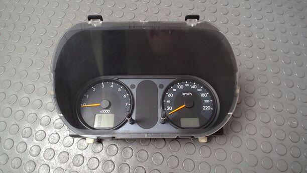 Foto: TACHOEINHEIT eines Ford Fiesta 1.3 Fun
