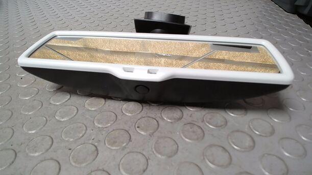 Foto: INNENSPIEGEL AUTOMATISCH ABBLENDBAR eines VW Golf Plus 1.6